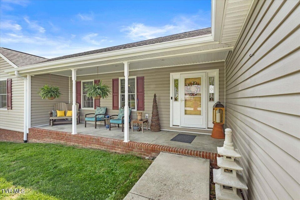 Photo #14: 151 Sunnyfield Drive