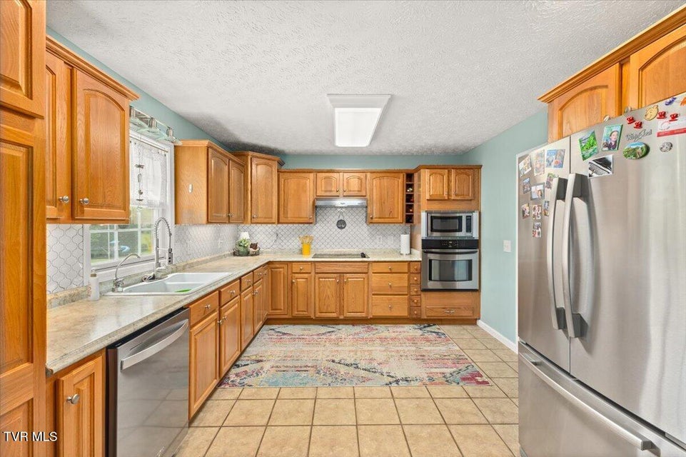 Photo #23: 151 Sunnyfield Drive