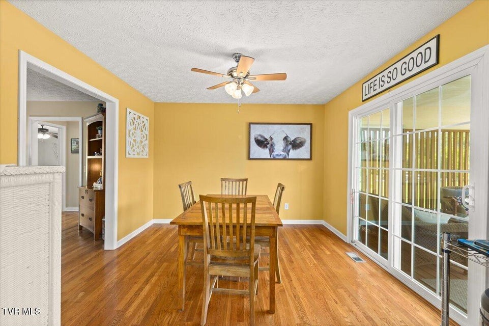 Photo #20: 151 Sunnyfield Drive