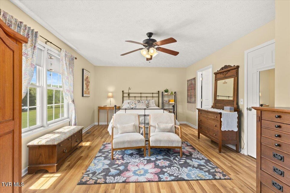 Photo #29: 151 Sunnyfield Drive