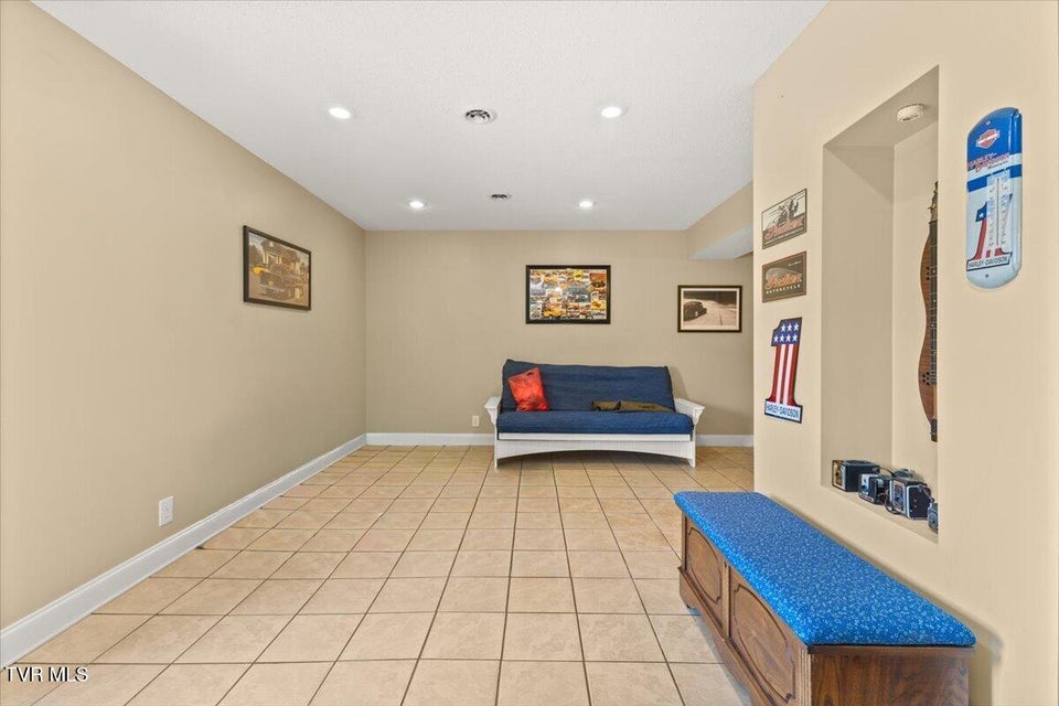 Photo #41: 151 Sunnyfield Drive