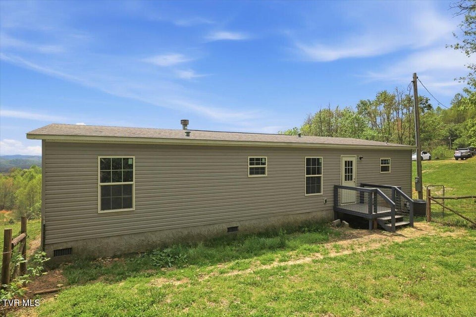 Photo #4: 206 Prospect Road