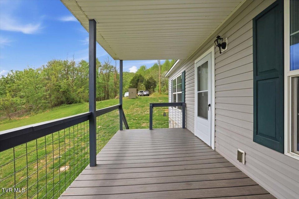 Photo #6: 206 Prospect Road