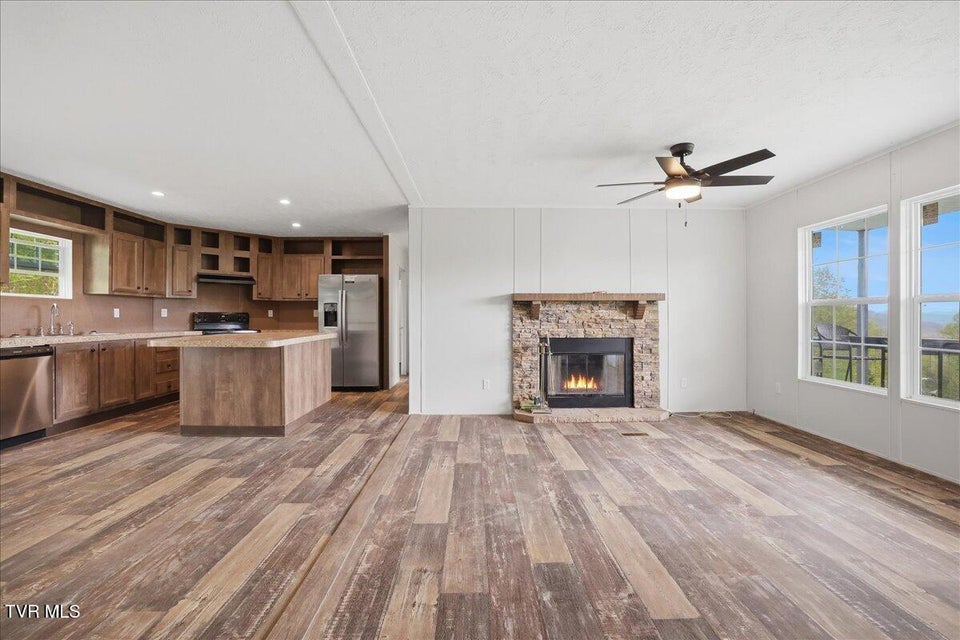 Photo #12: 206 Prospect Road