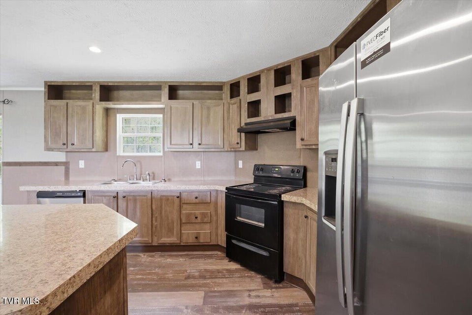 Photo #17: 206 Prospect Road