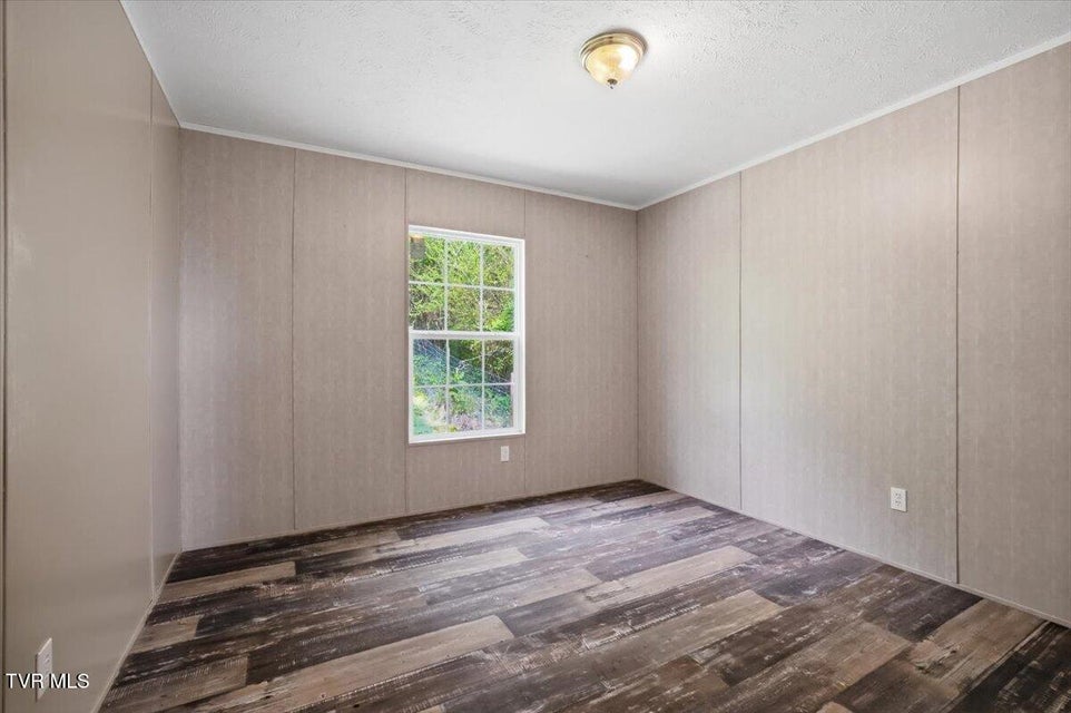 Photo #21: 206 Prospect Road