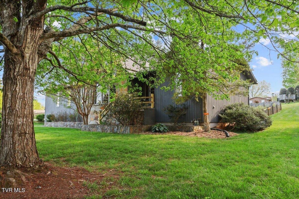 Photo #4: 1305 Knob Creek Road