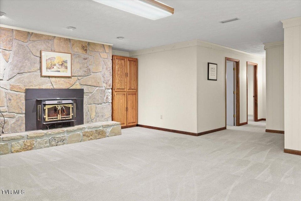 Photo #41: 1305 Knob Creek Road