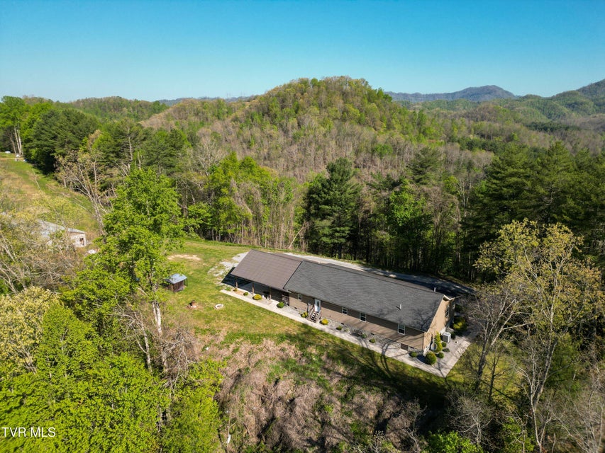 Photo #29: 192 Blueberry Hill Drive