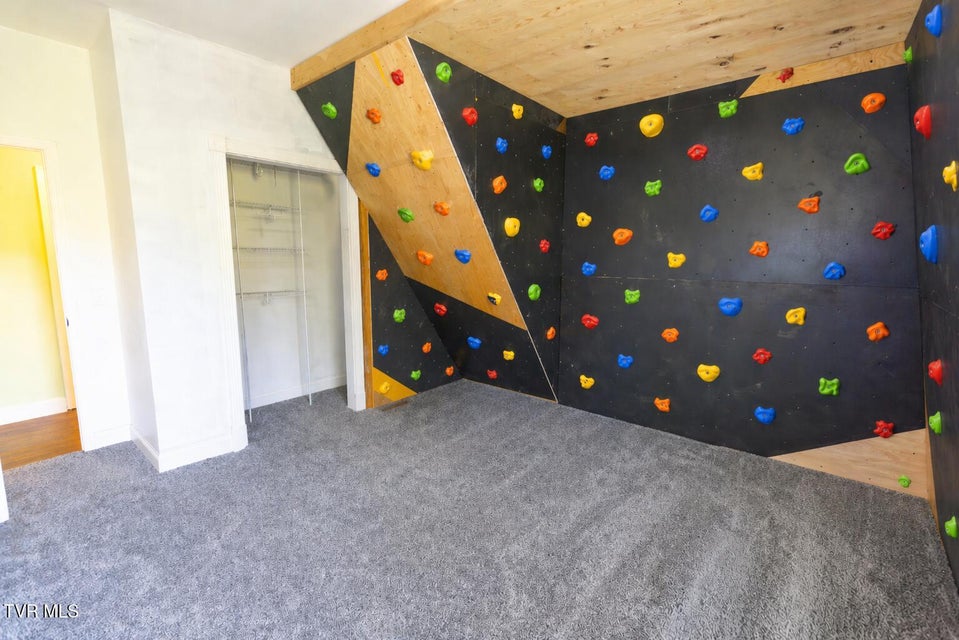 Photo #22: 192 Blueberry Hill Drive