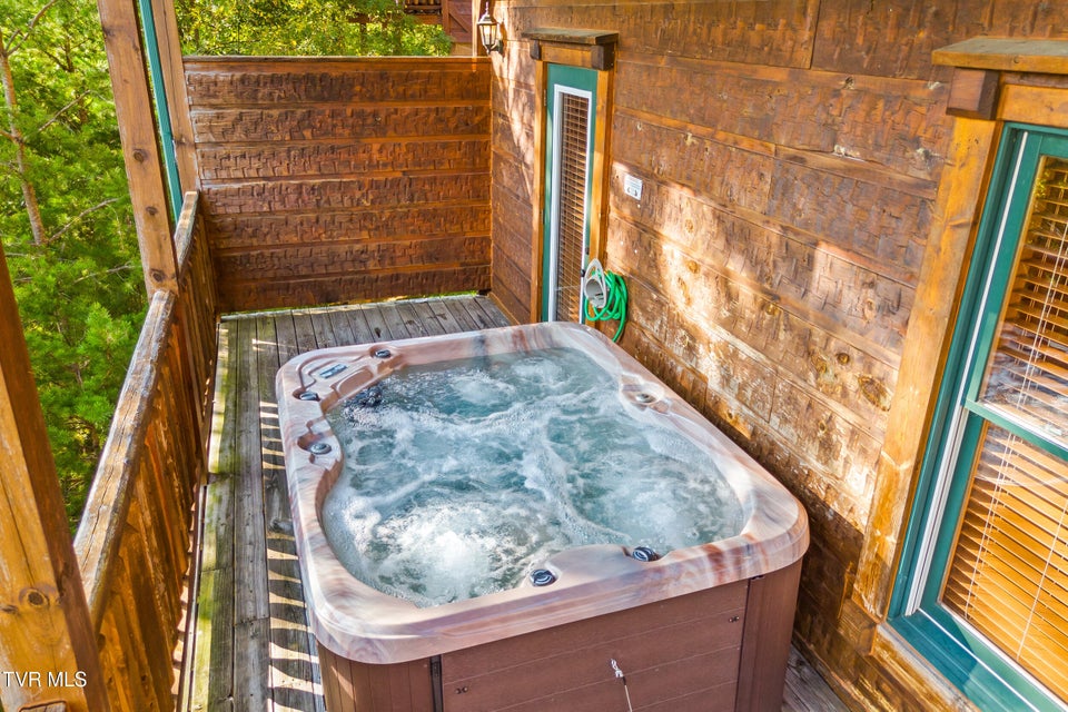 Photo #53: 820 Great Smoky Way