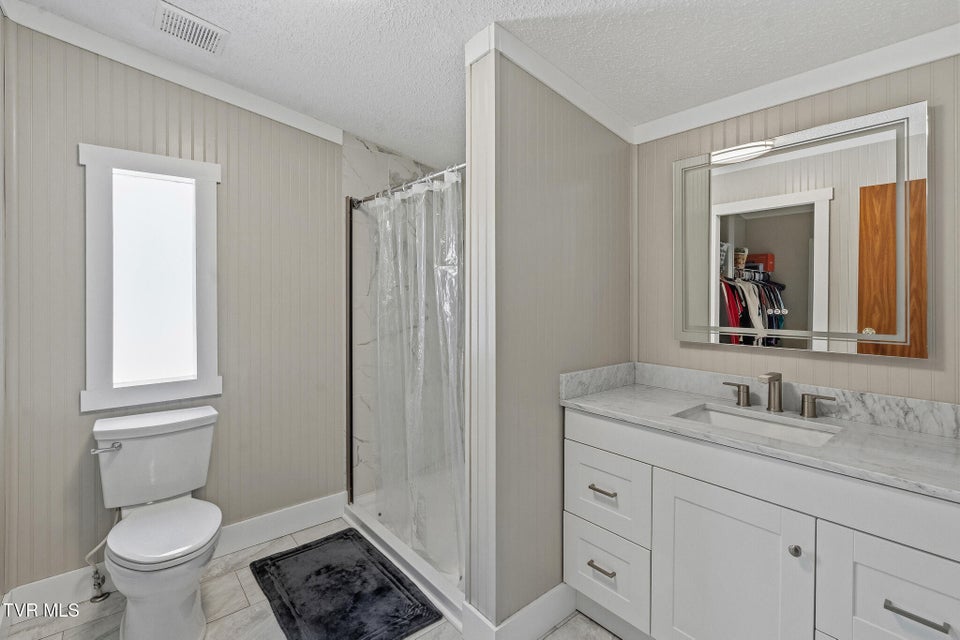 Photo #21: 31 Dearstone Drive