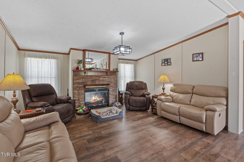 Photo #12: 31 Dearstone Drive