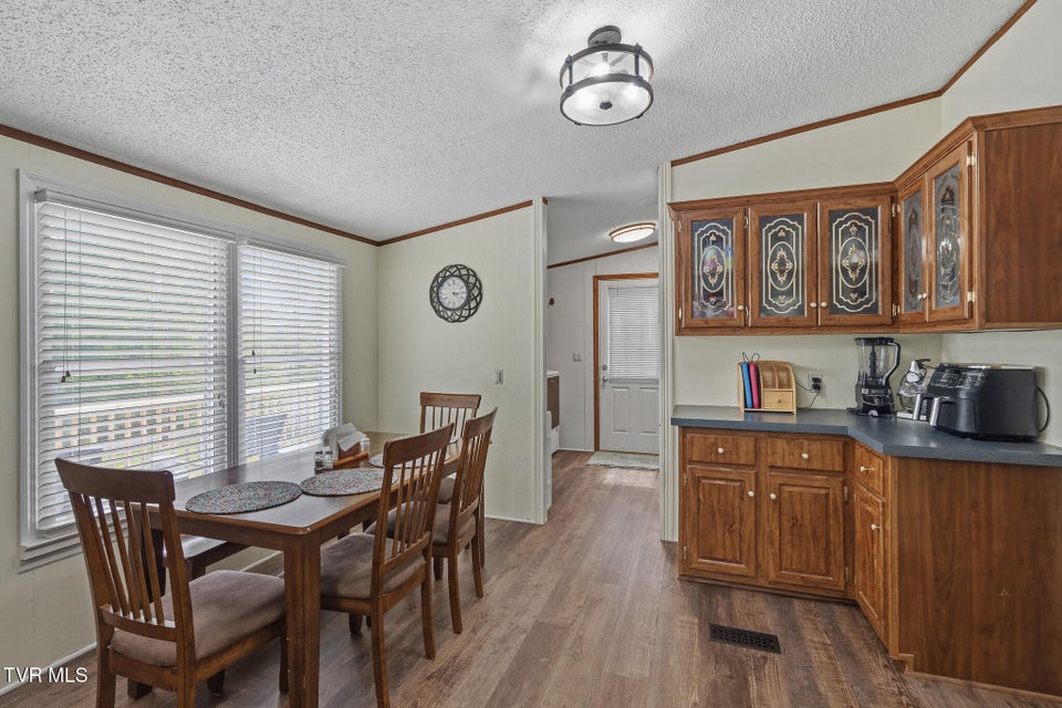 Photo #17: 31 Dearstone Drive