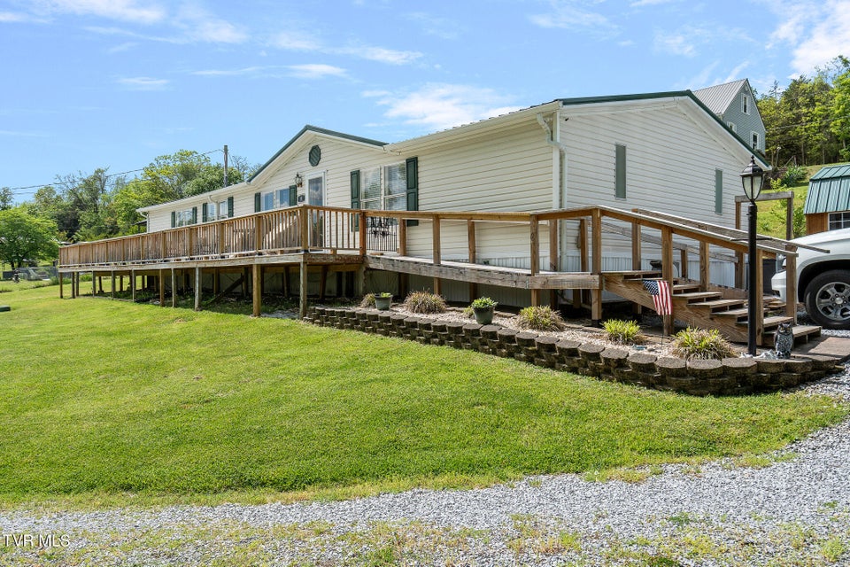 Photo #39: 31 Dearstone Drive