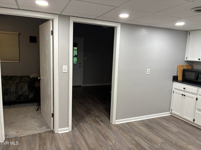 Photo #37: 1833 Presswood Road