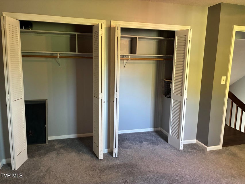 Photo #7: 1833 Presswood Road