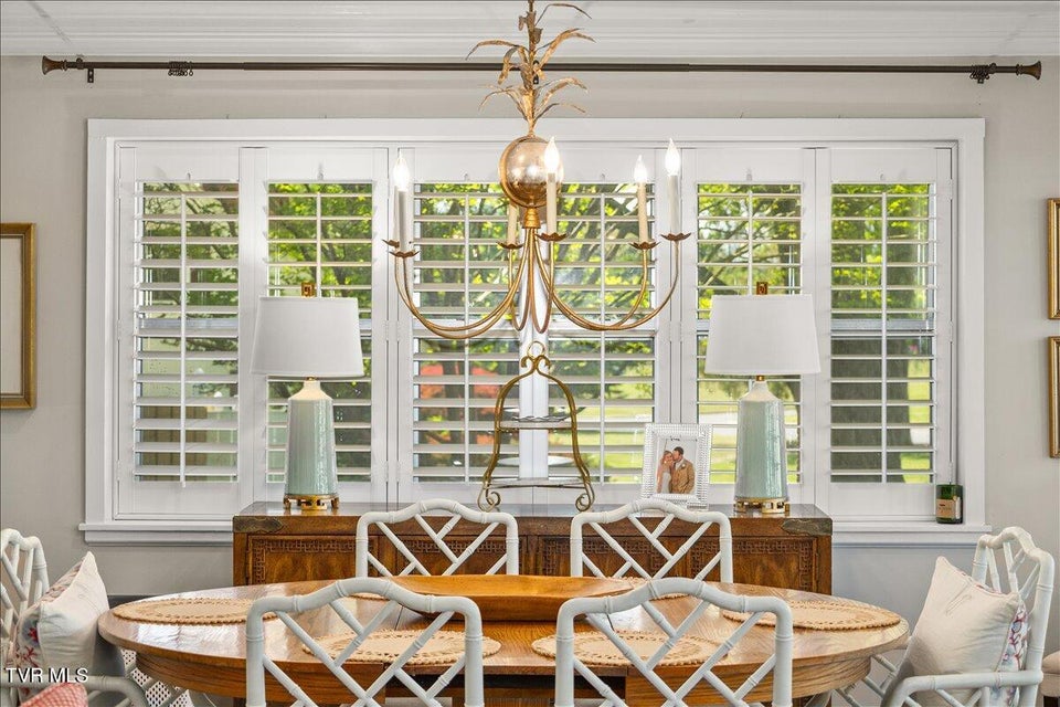 Photo #9: 802 Mountain View Circle