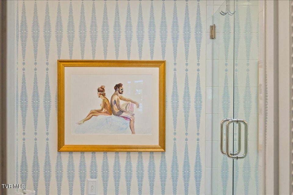 Photo #22: 802 Mountain View Circle