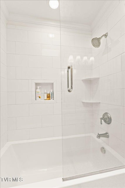 Photo #23: 802 Mountain View Circle