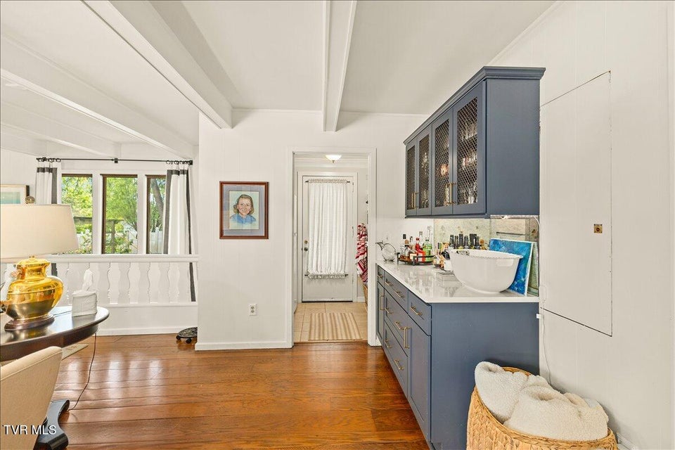 Photo #39: 802 Mountain View Circle