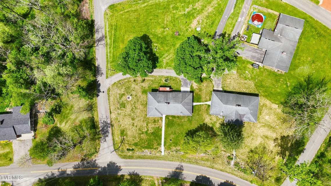 Photo #46: 26 Wh Short Street