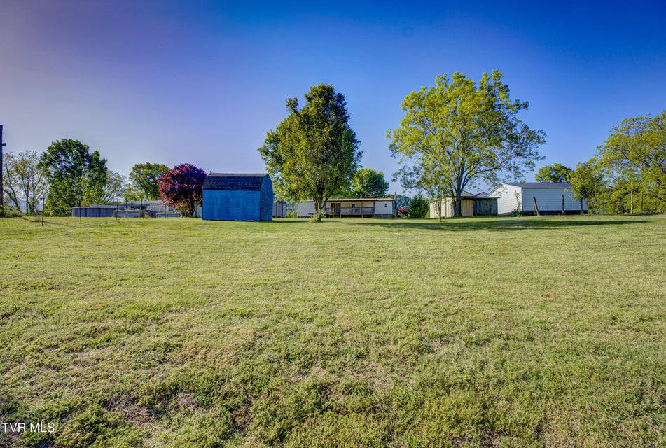 Photo #46: 475 White Sands Road