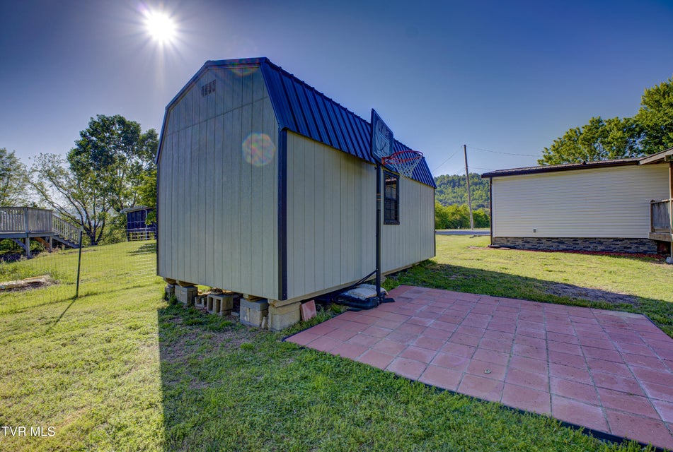 Photo #44: 475 White Sands Road