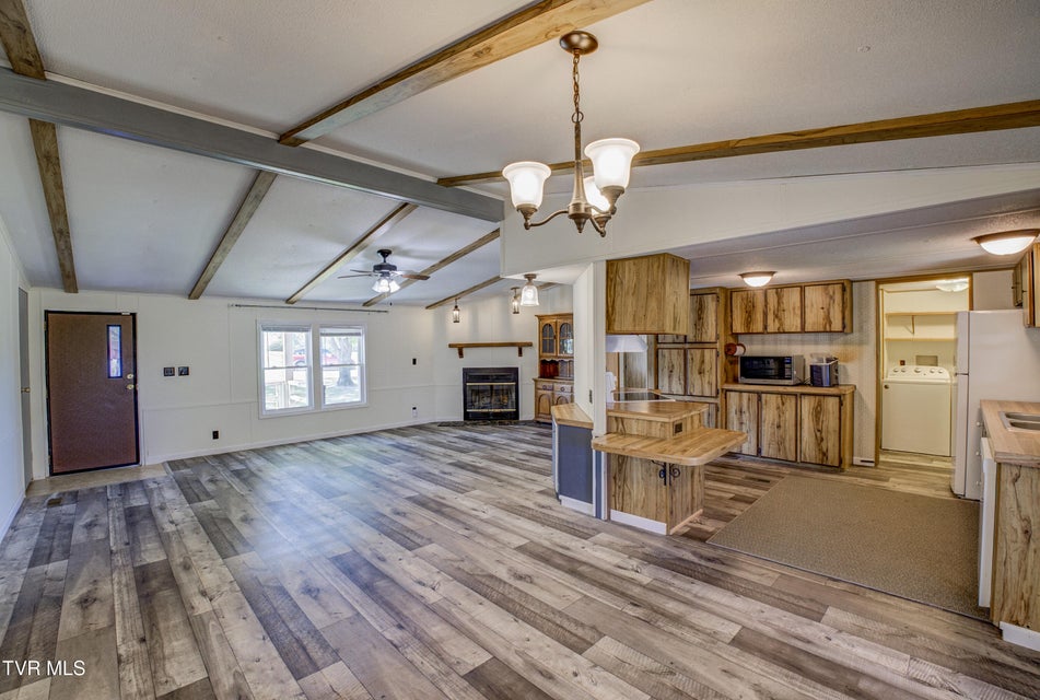 Photo #10: 475 White Sands Road