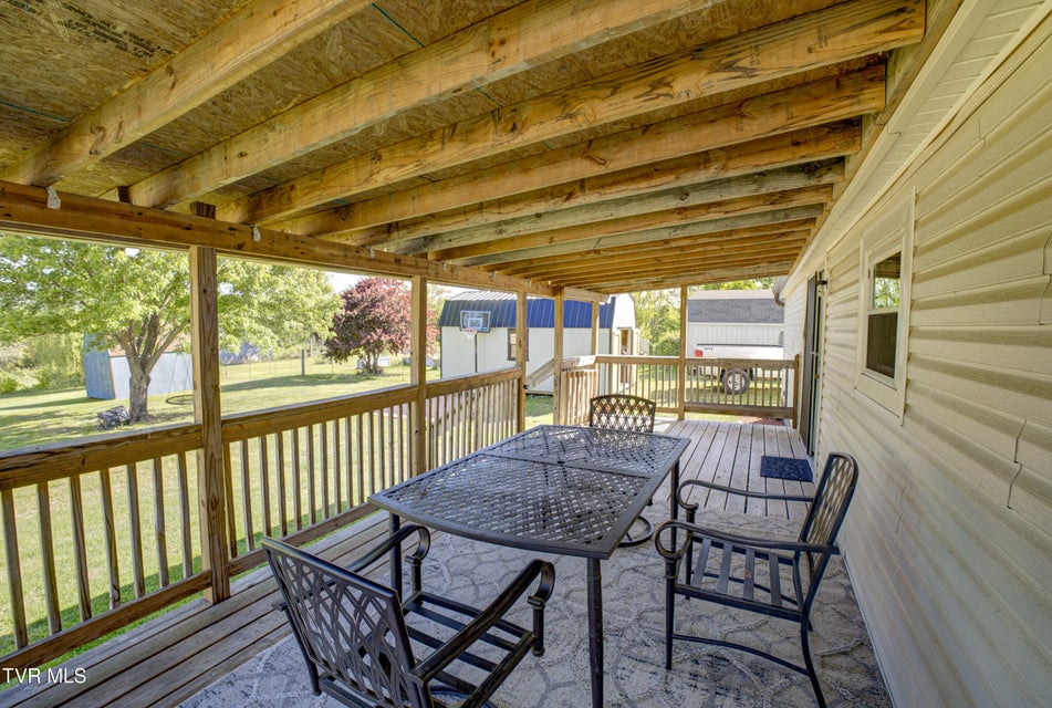 Photo #38: 475 White Sands Road