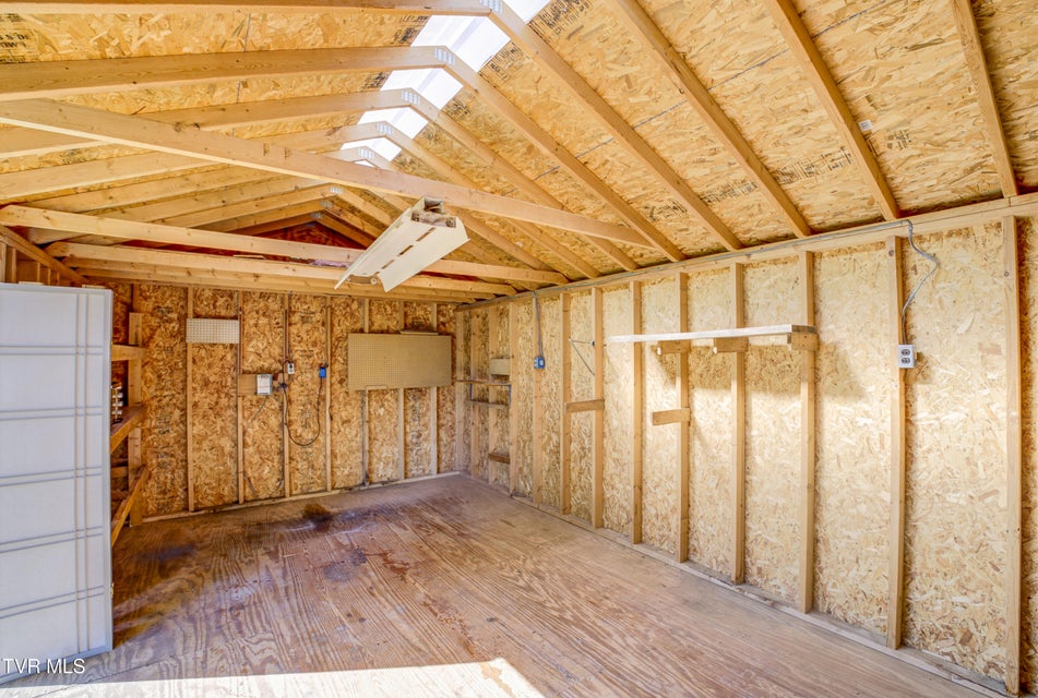 Photo #42: 475 White Sands Road