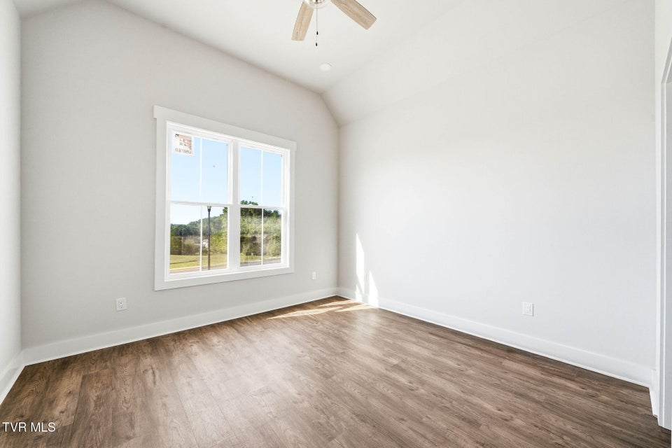 Photo #4: 287 Old Island Trail