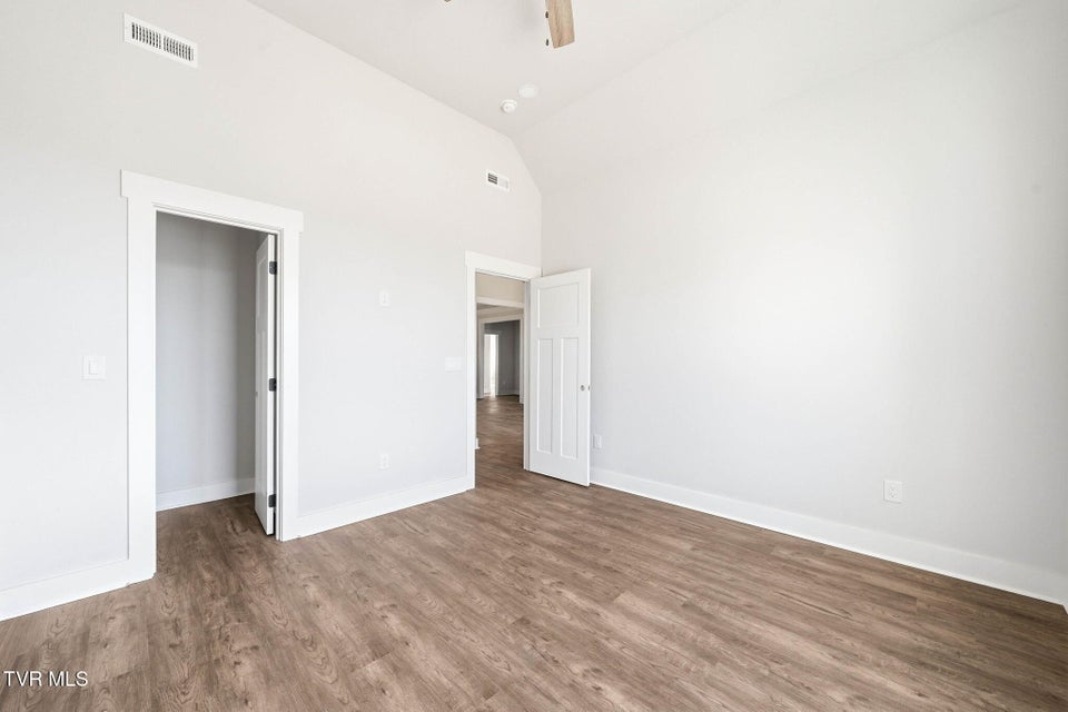 Photo #5: 287 Old Island Trail