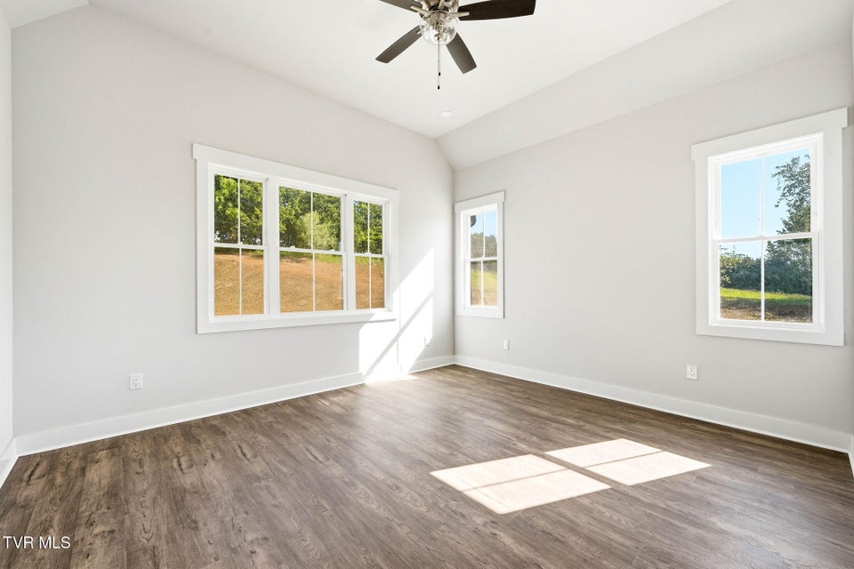 Photo #7: 287 Old Island Trail