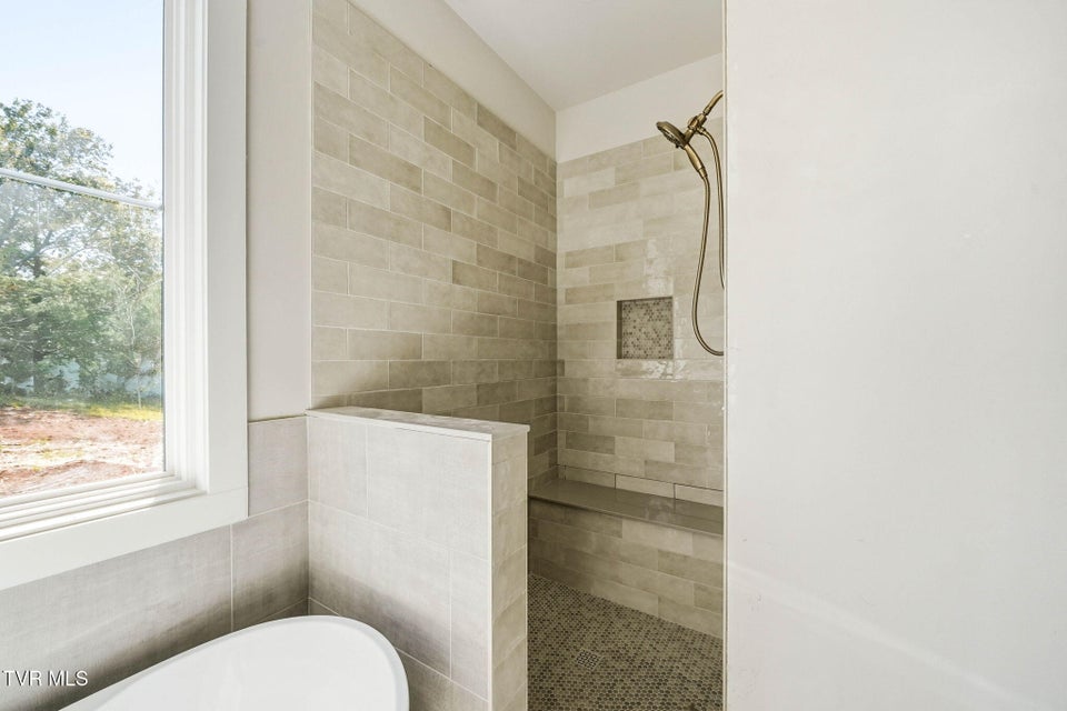 Photo #11: 287 Old Island Trail