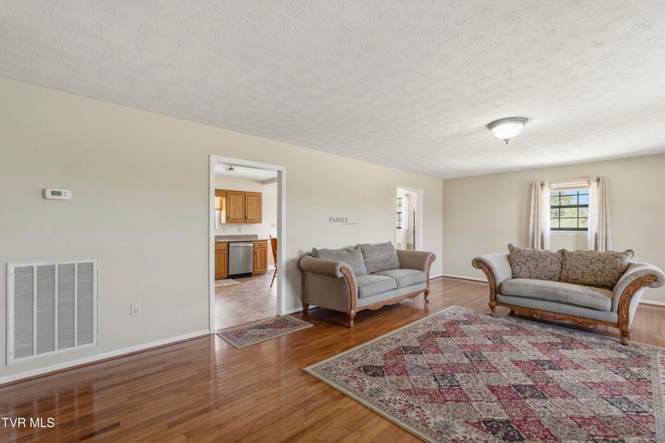 Photo #6: 275 Hills Drive