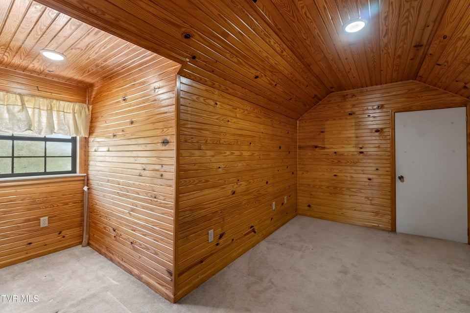 Photo #33: 275 Hills Drive