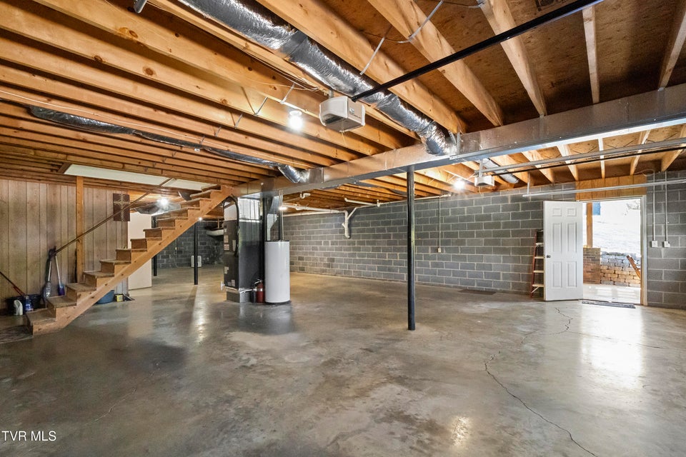 Photo #43: 275 Hills Drive