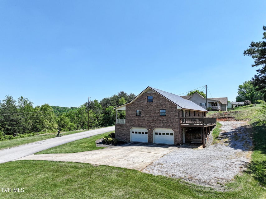 Photo #61: 275 Hills Drive