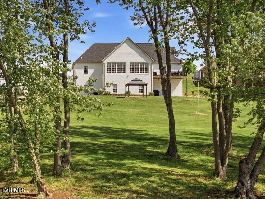 Photo #4: 220 Misty View Circle