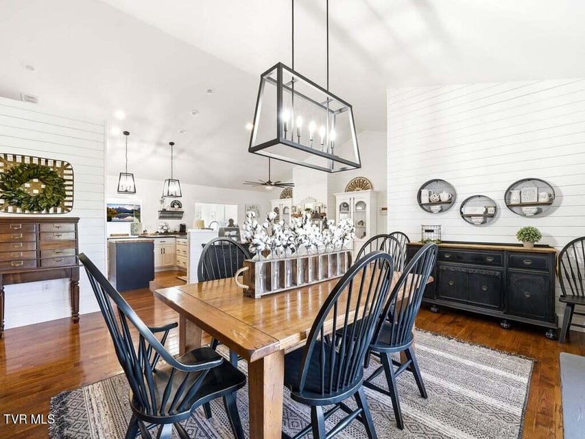 Photo #14: 220 Misty View Circle