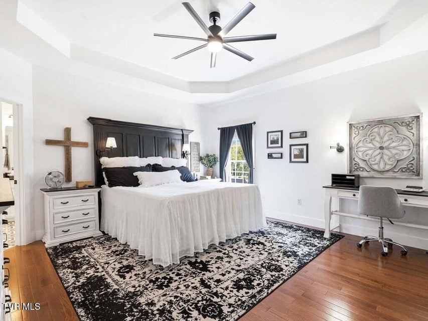 Photo #18: 220 Misty View Circle