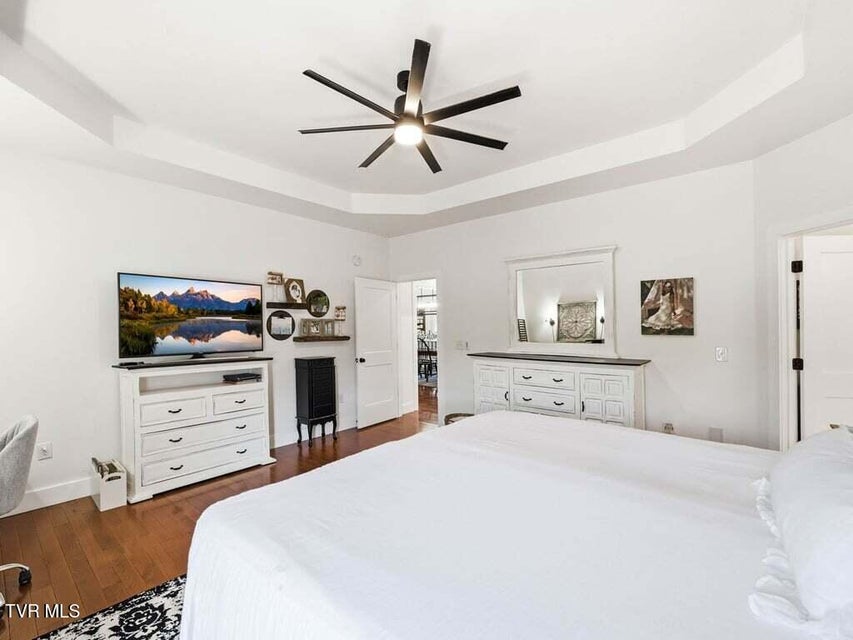 Photo #24: 220 Misty View Circle