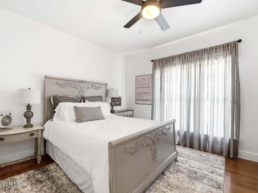 Photo #27: 220 Misty View Circle