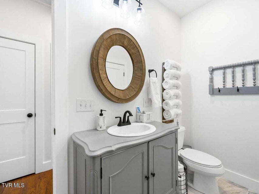 Photo #28: 220 Misty View Circle