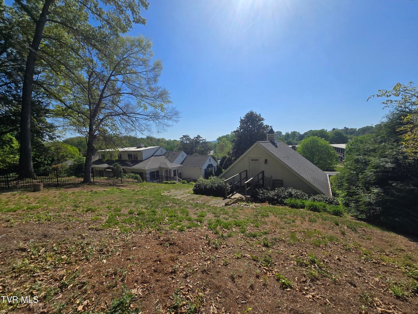 Photo #19: 570 Valley Drive