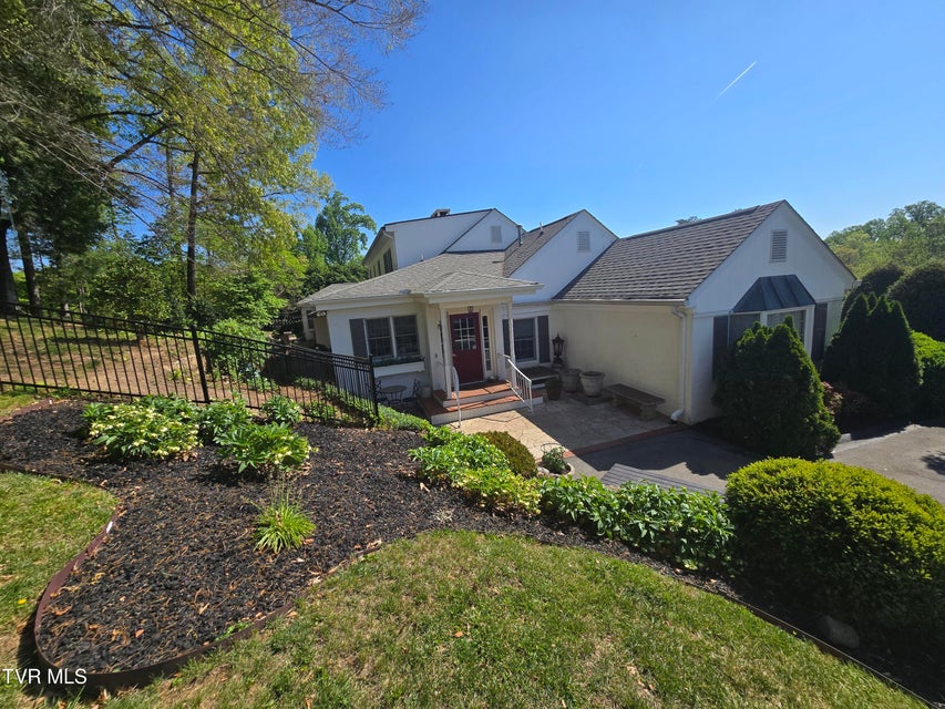 Photo #22: 570 Valley Drive