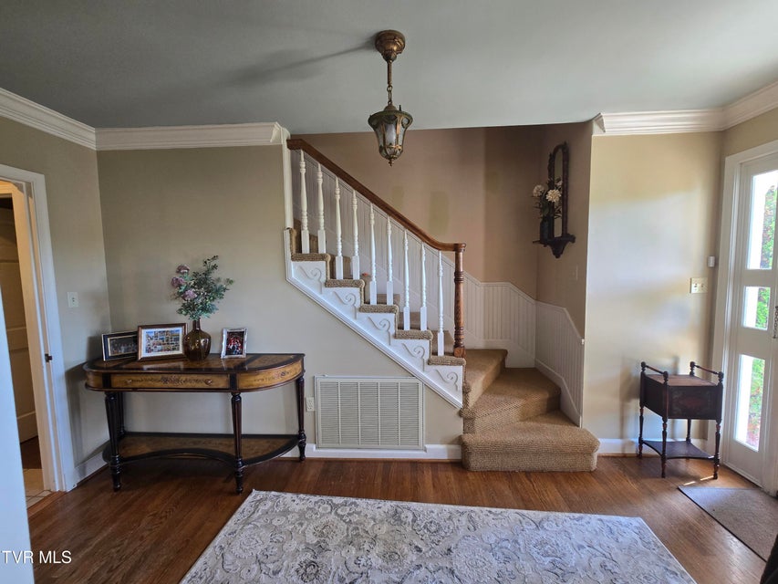 Photo #41: 570 Valley Drive