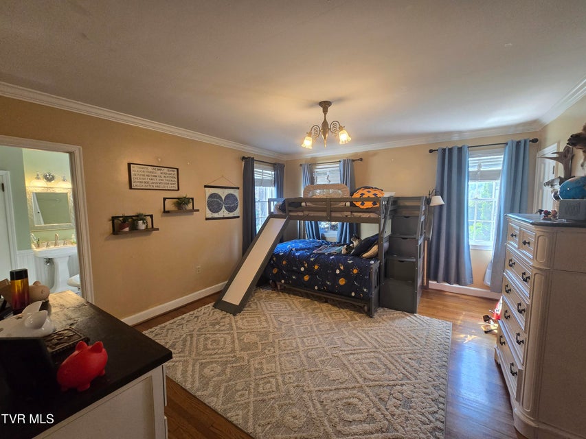 Photo #42: 570 Valley Drive