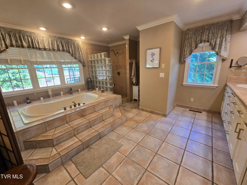 Photo #47: 570 Valley Drive